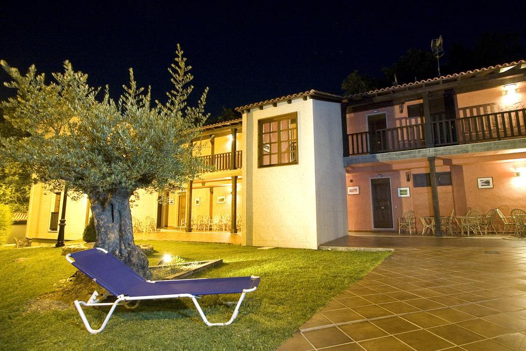 Apartamentos Via Nova Ourense Esterno foto